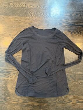 Lululemon Women's Long-Sleeve Scoop Neck Top - Black